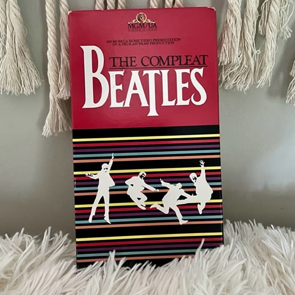 The Compleat Beatles VHS 1982 - Picture 1 of 6